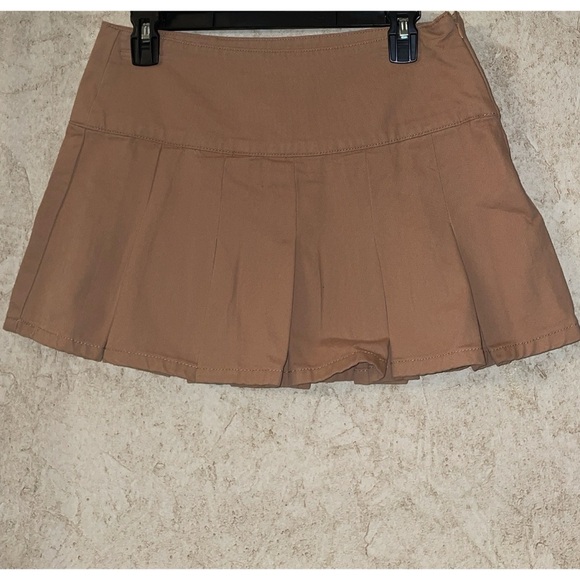 Forever 21 Solid Twill Womens skirt - Picture 5 of 6